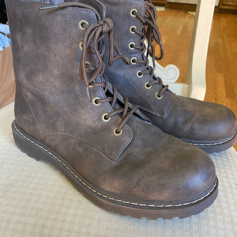 Torrid Stevie lace up combat boots 13ww